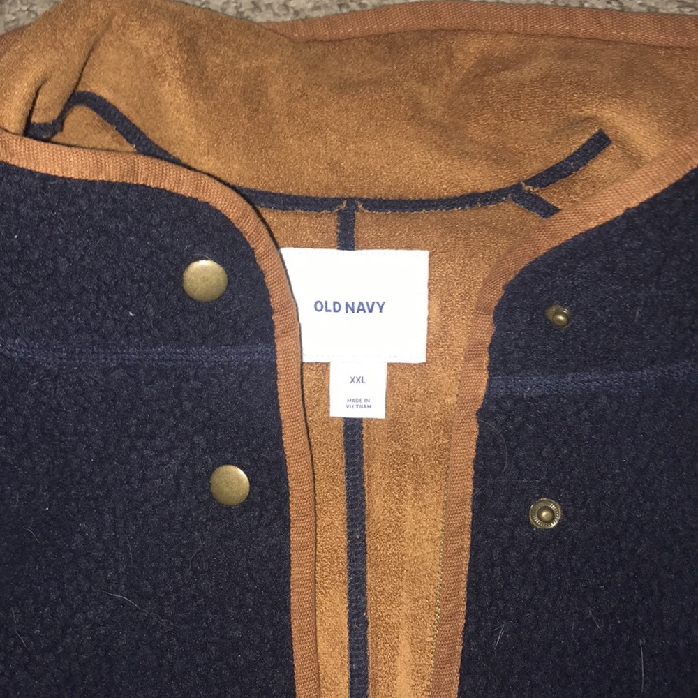 Sherpa Jacket - Picture 2 of 2